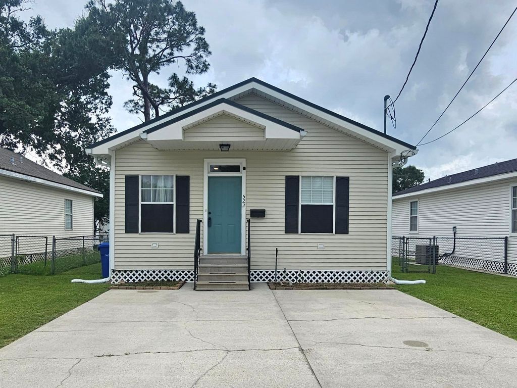 522 Pine St, Thibodaux, LA 70301