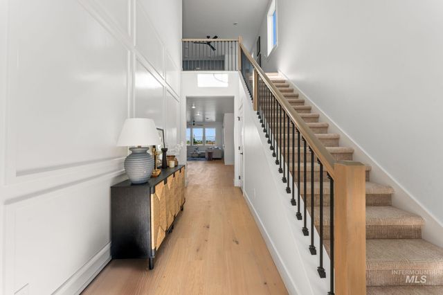 461 S Quincannon Lane, Star, ID 83669