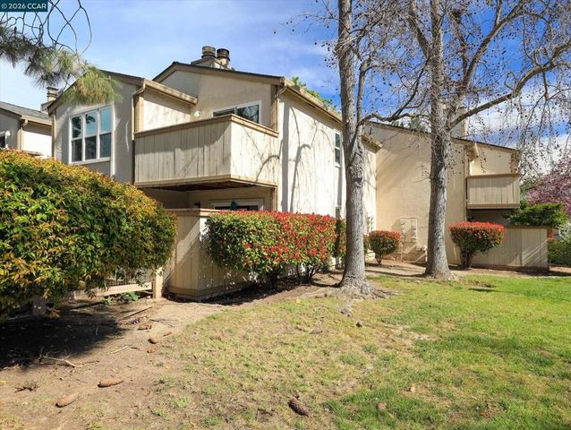 375 Camelback Rd 23, Pleasant Hill, CA 94523