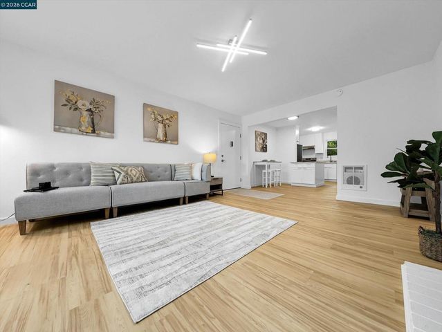 375 Camelback Rd 23, Pleasant Hill, CA 94523