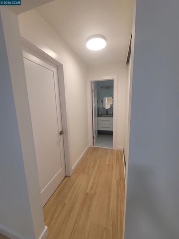 375 Camelback Rd 23, Pleasant Hill, CA 94523