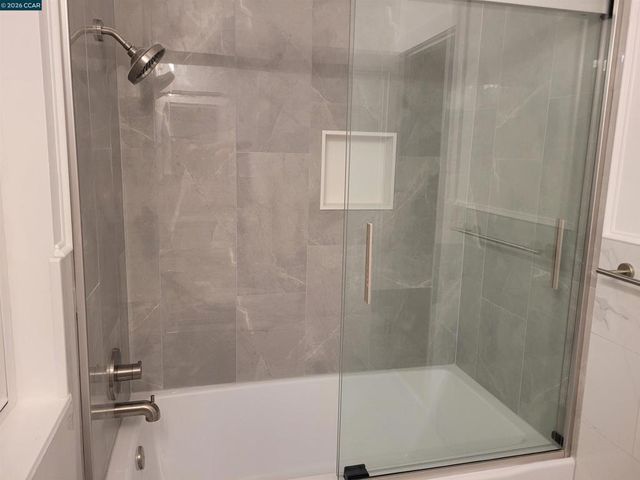 375 Camelback Rd 23, Pleasant Hill, CA 94523