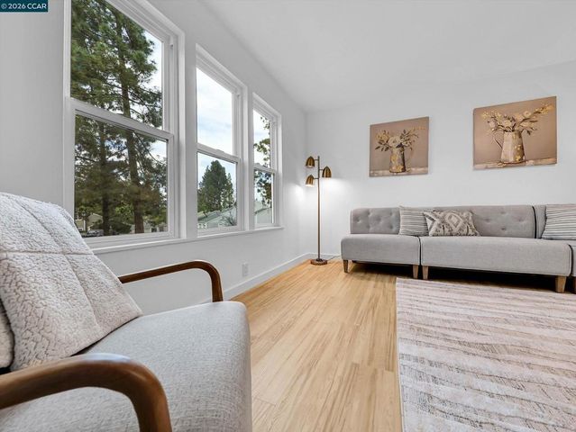 375 Camelback Rd 23, Pleasant Hill, CA 94523