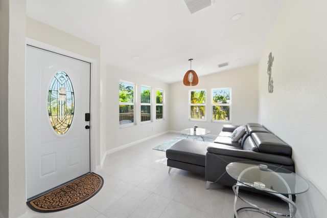 13555 150th Court N, Jupiter, FL 33478