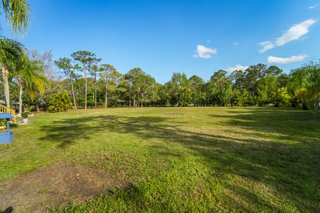 13555 150th Court N, Jupiter, FL 33478