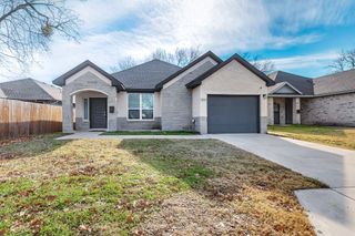 2832 Pennsylvania Avenue, Dallas, TX 75215