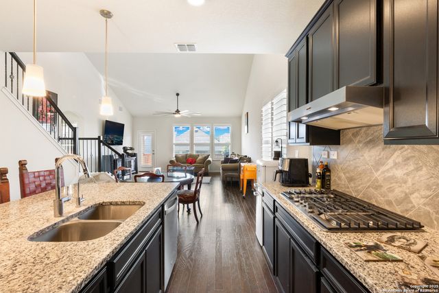 27223 Volcano Dr., San Antonio, TX 78260