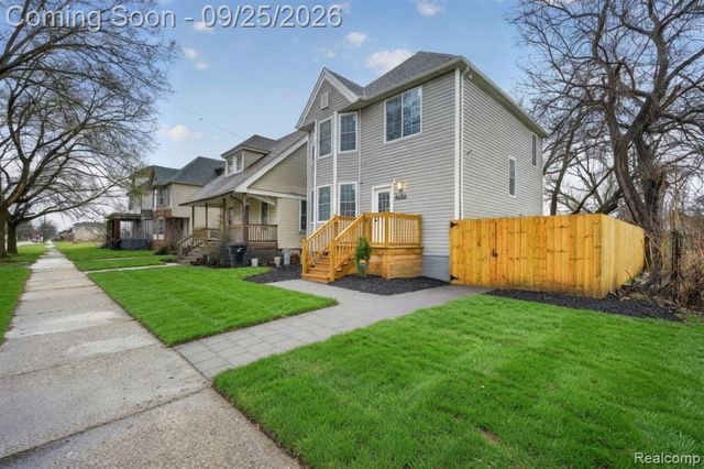 4486 Seyburn Street, Detroit, MI 48214
