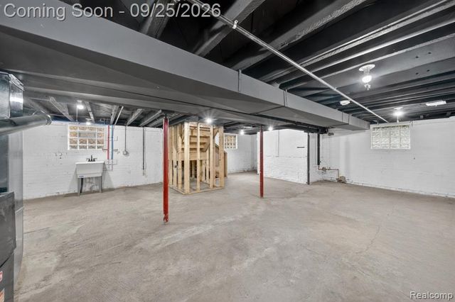 4486 Seyburn Street, Detroit, MI 48214