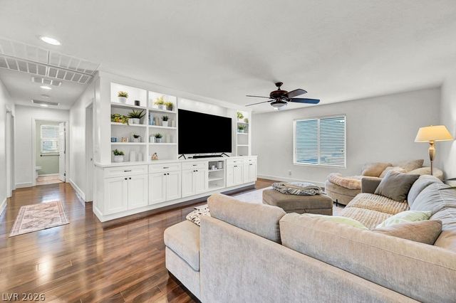 5597 Lodgepole Pine Court, Las Vegas, NV 89139