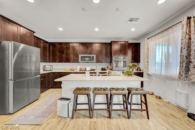 5597 Lodgepole Pine Court, Las Vegas, NV 89139