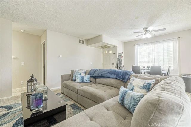2554 Olive 82, Palmdale, CA 93550