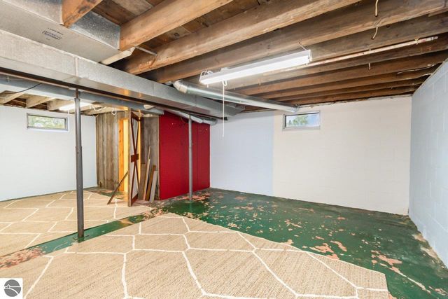 1365 W North Union Road, Auburn, MI 48611