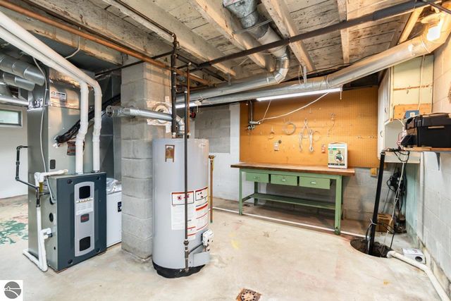 1365 W North Union Road, Auburn, MI 48611