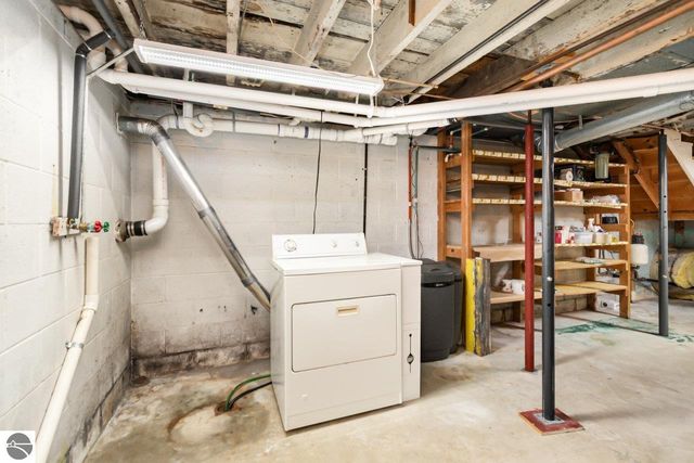 1365 W North Union Road, Auburn, MI 48611