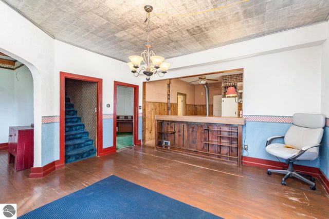 1365 W North Union Road, Auburn, MI 48611