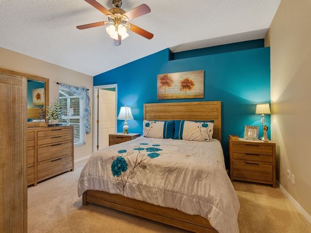 973 E 13th Square, Vero Beach, FL 32960