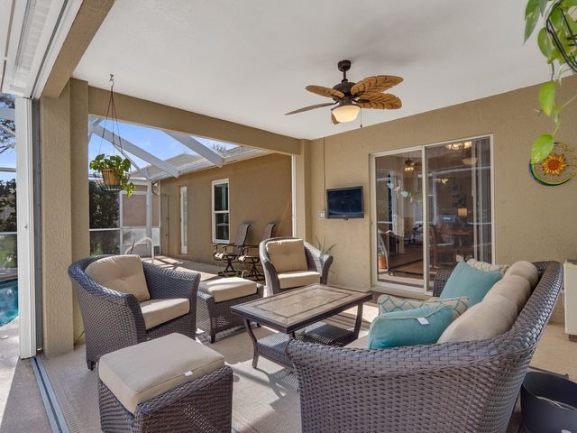 973 E 13th Square, Vero Beach, FL 32960