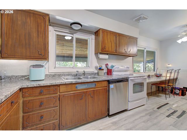 515 Se 102ND Ave, Vancouver, WA 98664
