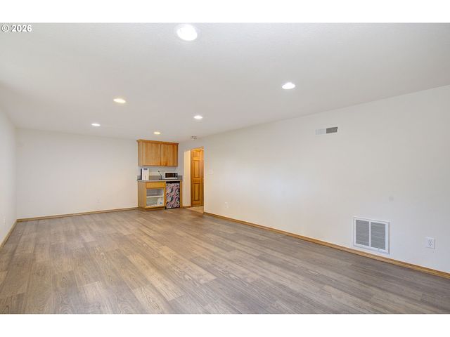 515 Se 102ND Ave, Vancouver, WA 98664
