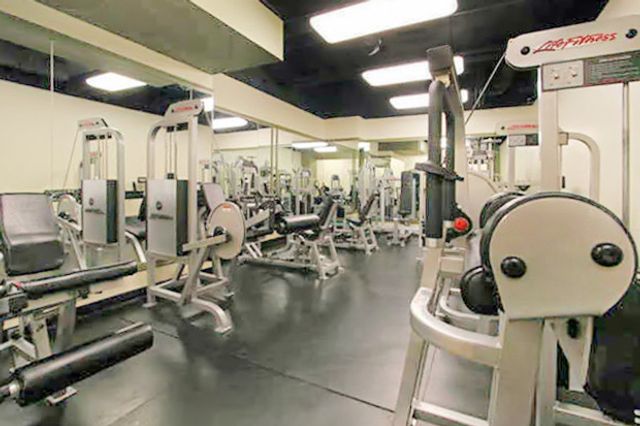 10 E ONTARIO Street 1701, Chicago, IL 60611