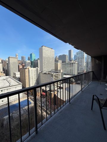 10 E ONTARIO Street 1701, Chicago, IL 60611