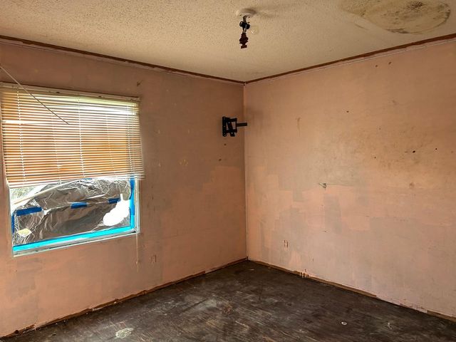 272 Lakewood Drive, Trinity, TX 75862