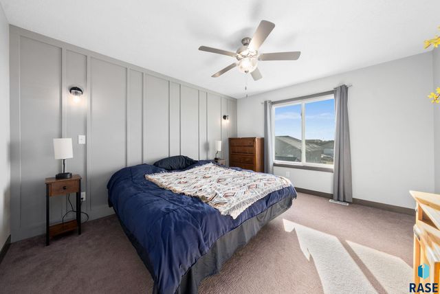 1709 E 71st St N Street N, Sioux Falls, SD 57104