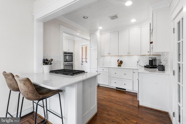 2404 POPLAR RD, Havertown, PA 19083