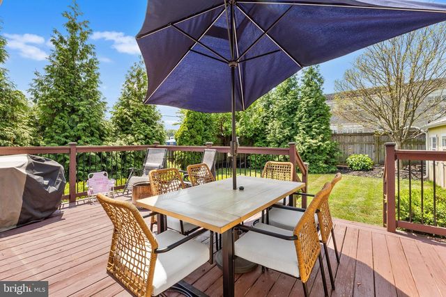 2404 POPLAR RD, Havertown, PA 19083