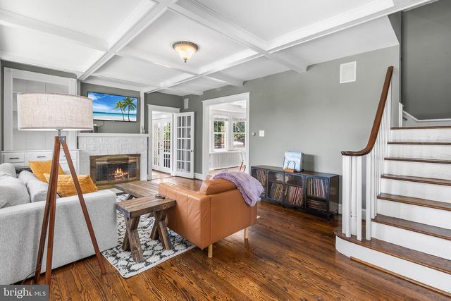 2404 POPLAR RD, Havertown, PA 19083