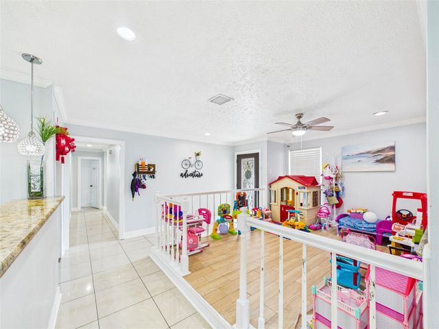 11419 Blackhawk Boulevard, Houston, TX 77089