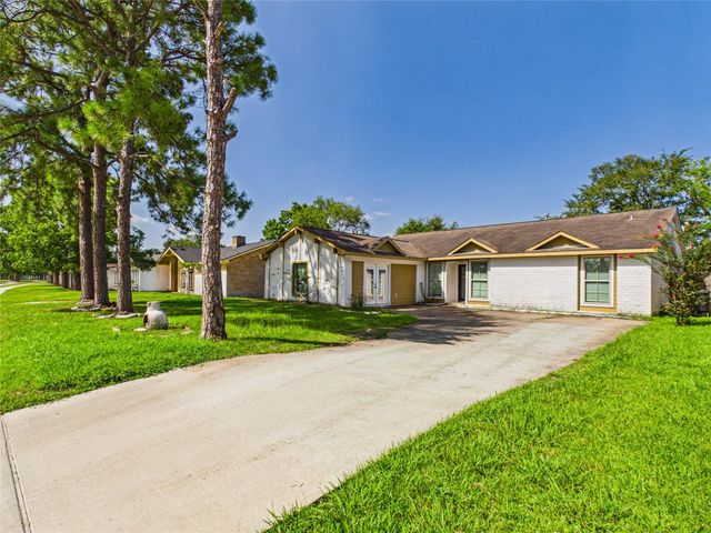 11419 Blackhawk Boulevard, Houston, TX 77089