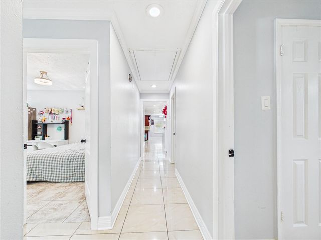 11419 Blackhawk Boulevard, Houston, TX 77089