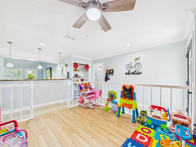 11419 Blackhawk Boulevard, Houston, TX 77089