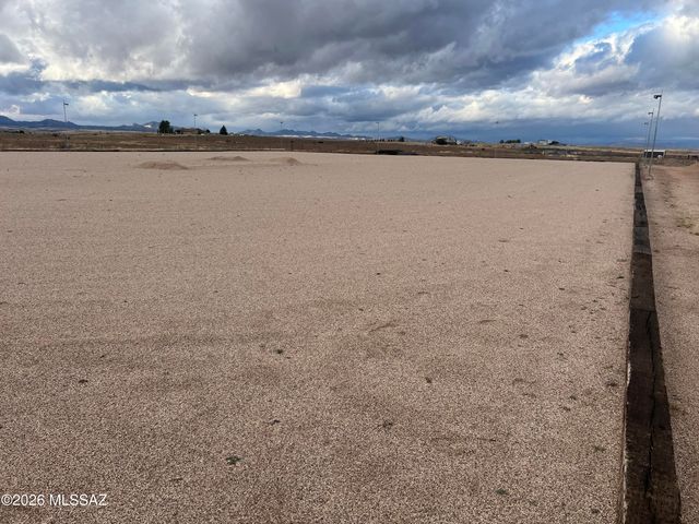 15 MacKenzie Lane, Elgin, AZ 85611