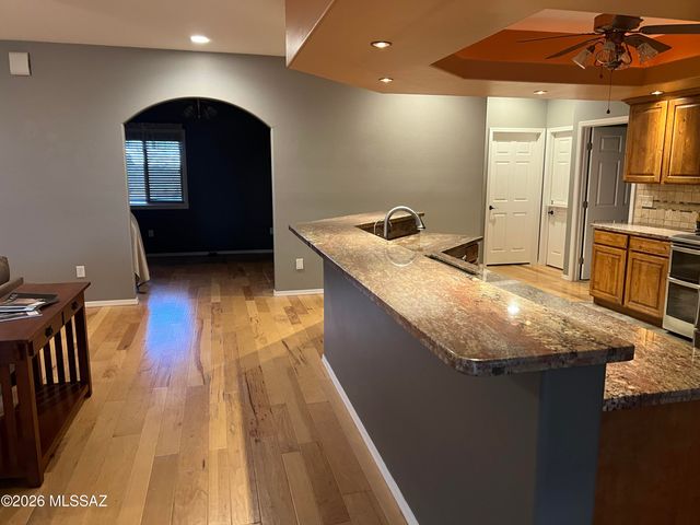 15 MacKenzie Lane, Elgin, AZ 85611