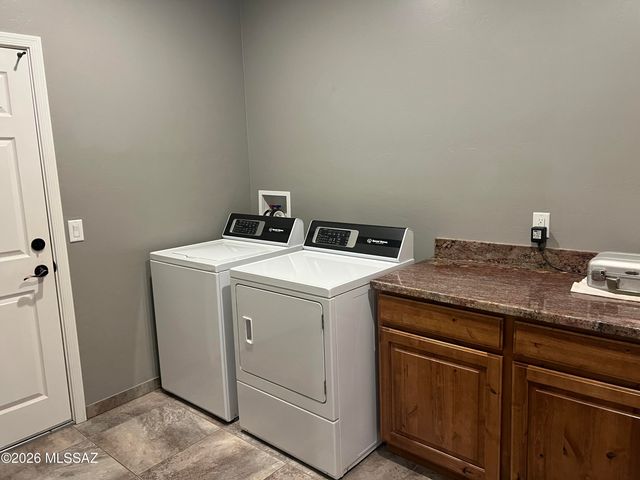 15 MacKenzie Lane, Elgin, AZ 85611