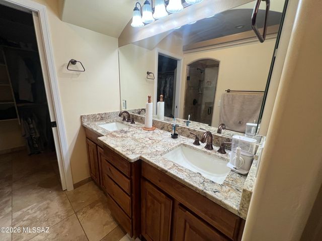 15 MacKenzie Lane, Elgin, AZ 85611