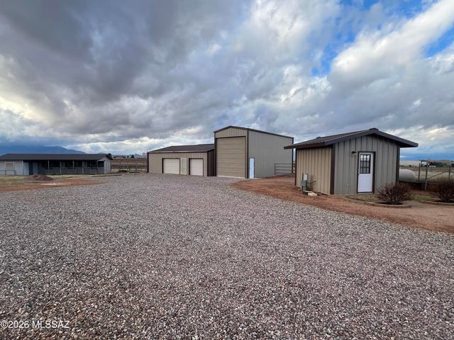 15 MacKenzie Lane, Elgin, AZ 85611