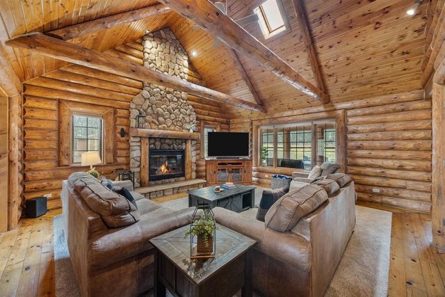 1344 Bogey Trail, Nekoosa, WI 54457