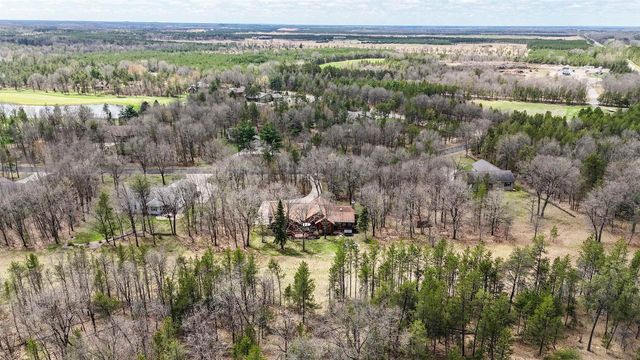 1344 Bogey Trail, Nekoosa, WI 54457