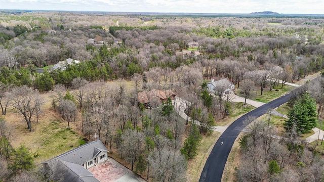 1344 Bogey Trail, Nekoosa, WI 54457