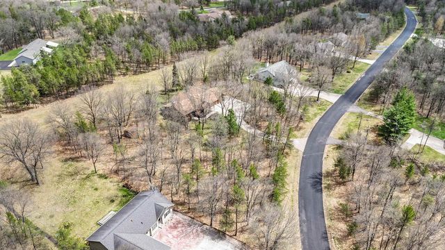 1344 Bogey Trail, Nekoosa, WI 54457