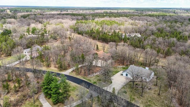 1344 Bogey Trail, Nekoosa, WI 54457