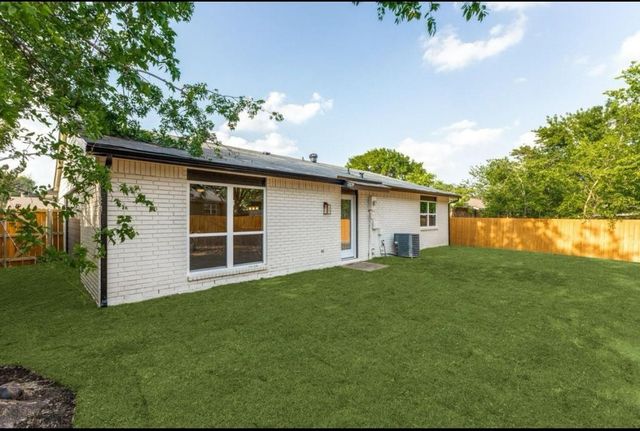 5428 Adams Drive, The Colony, TX 75056