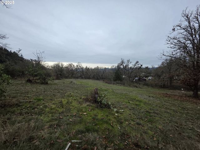 339 JUSTA Ln, Sutherlin, OR 97479