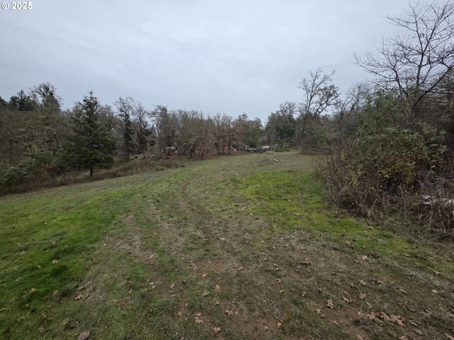 339 JUSTA Ln, Sutherlin, OR 97479