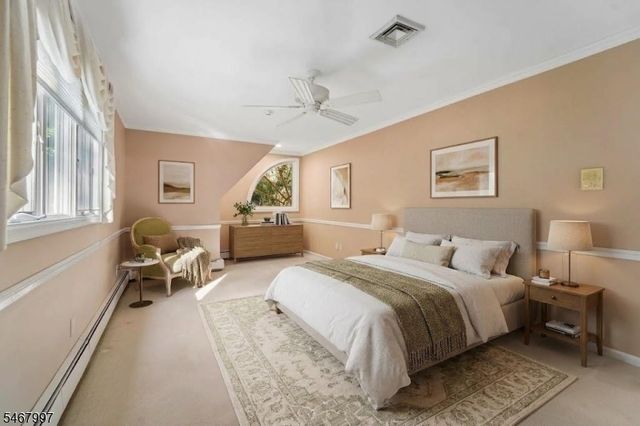 28 Parker Pl, Upper Saddle River Boro, NJ 07458