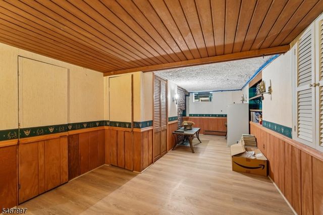 28 Parker Pl, Upper Saddle River Boro, NJ 07458
